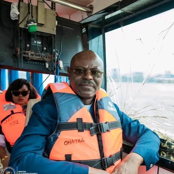 Coopération militaire régionale : le Vice-Premier Ministre Guy Kabombo Muadiamvita en mission officielle à Brazzaville