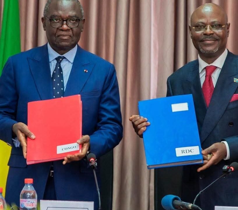 Guy Kabombo renforce la coopération militaire entre Kinshasa et Brazzaville