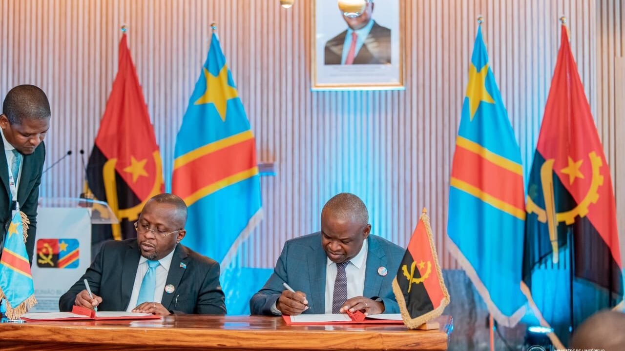 Le gouvernement renforce l’axe sécuritaire Kinshasa–Luanda avec une nouvelle commission mixte
