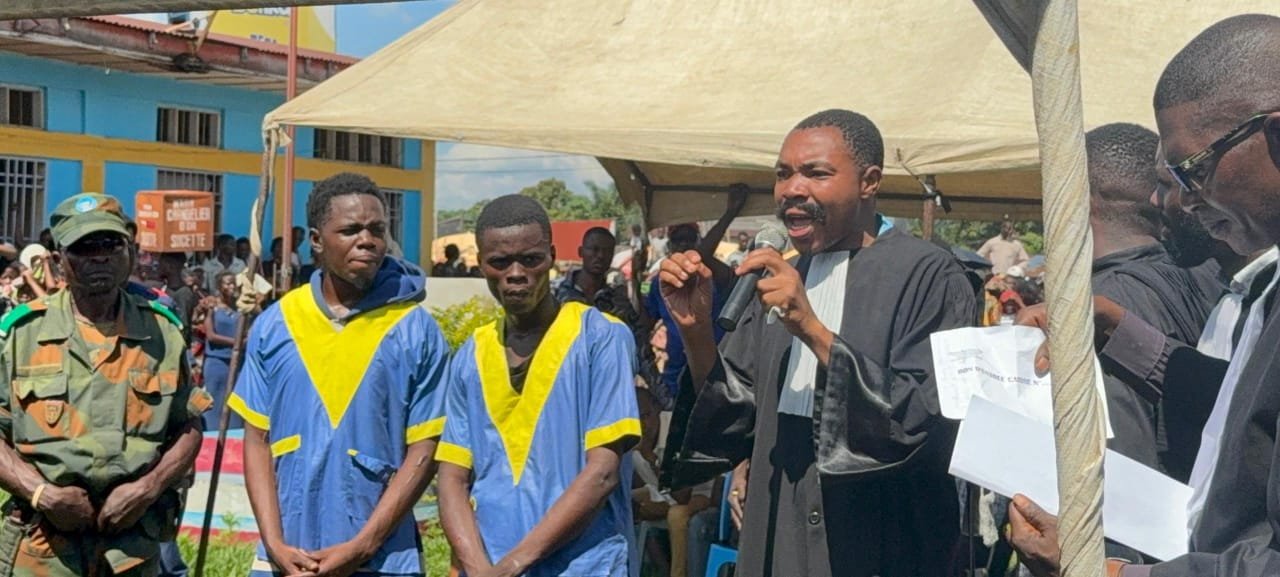 Kikwit : Peine capitale contre deux « kuluna » pour meurtre de Claude Kazambo
