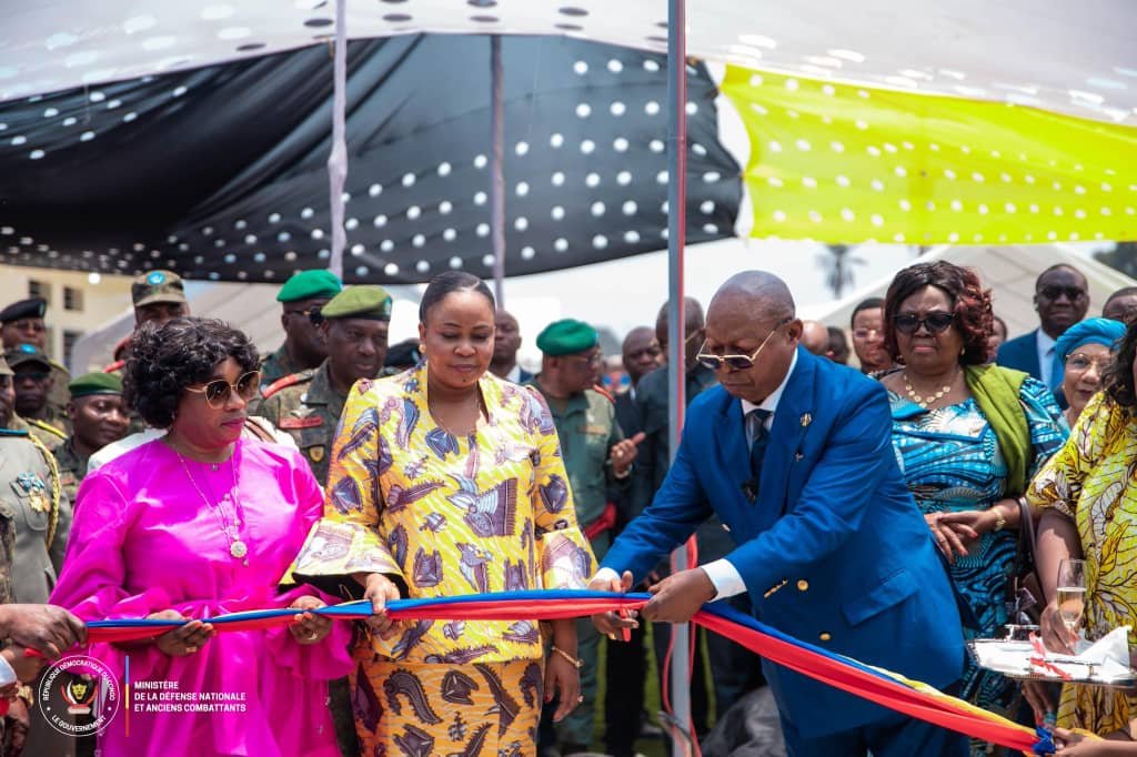 Camp Kokolo : une école « Maman Marthe Kasalu Tshisekedi » inaugurée pour les enfants des militaires