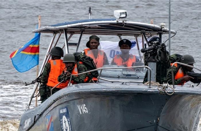 Double front sécuritaire : Incident meurtrier sur le fleuve Congo entre les deux Congo et offensive de l&rsquo;armée à l&rsquo;Est