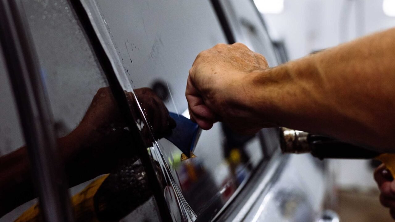 Opération coup de poing annoncée à l&rsquo;Équateur : la police s&rsquo;attaque aux véhicules aux plaques bâchées pour stopper l&rsquo;incurie sécuritaire