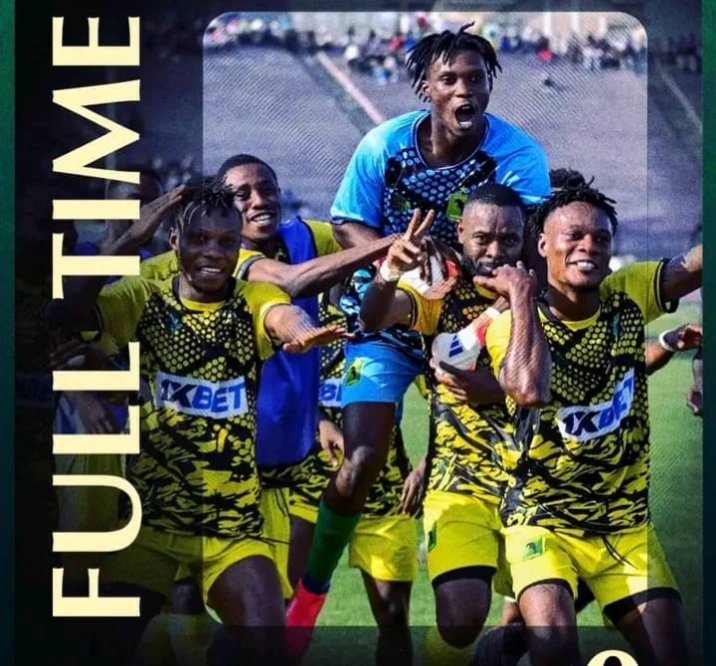 Linafoot : Vclub fait une entrée en fanfare dans une ambiance électrique au Stade Tata Raphaël