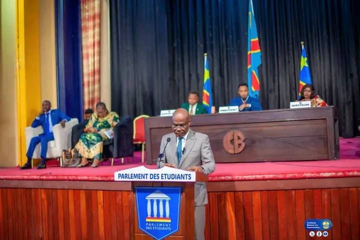 RDC : Devant le Parlement des étudiants, Martin Fayulu place « 30 ans de guerre et d&rsquo;impunité » au cœur de son plaidoyer pour la paix