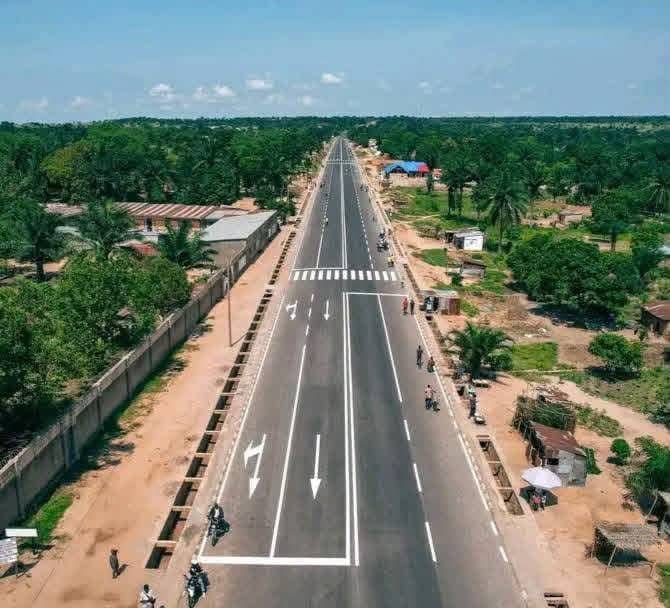 ​RN1 (Mbujimayi–Katende) : Le marquage au sol annonce la fin imminente des travaux